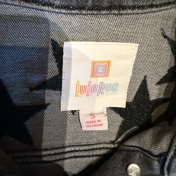 LuLaRoe Black Star Denim Jacket - Picture 6 of 6